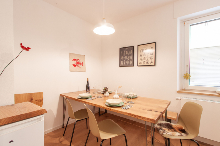 Others 4, cozy living near Residence with terrace, Würzburg