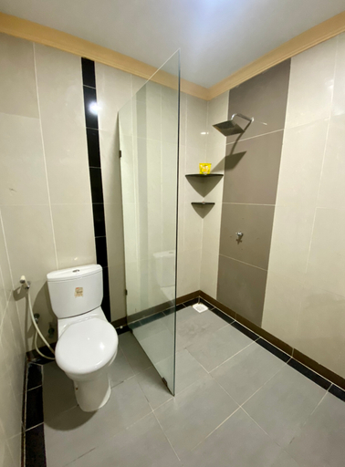 Bathroom 3, Safira Homestay Syariah, East Jakarta