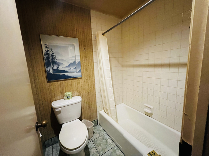 Bathroom 3, Casa Playa Inn & Suites Stanton Anaheim Area, Orange
