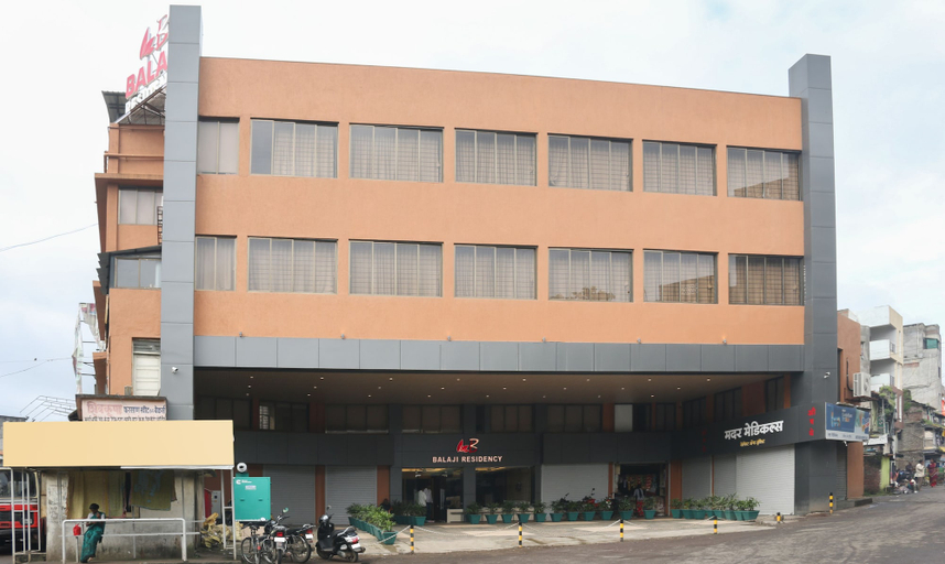 Exterior & Views 2, Treebo Balaji Residency, Kolhapur