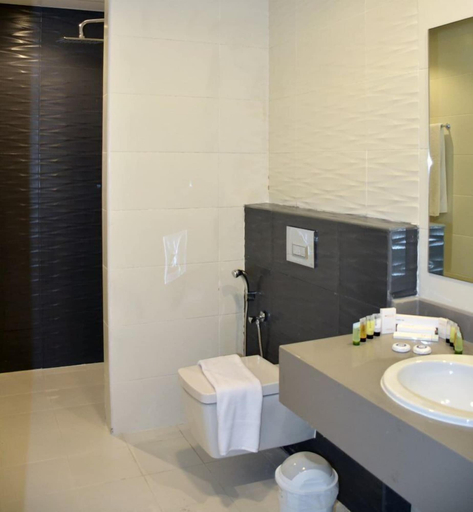 Bathroom 5, The Lodge Suites, Manama