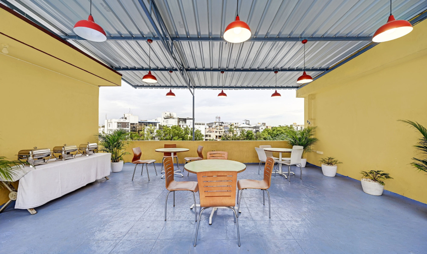 Food & Drinks 4, Hotel Royal Splendid, Bangalore
