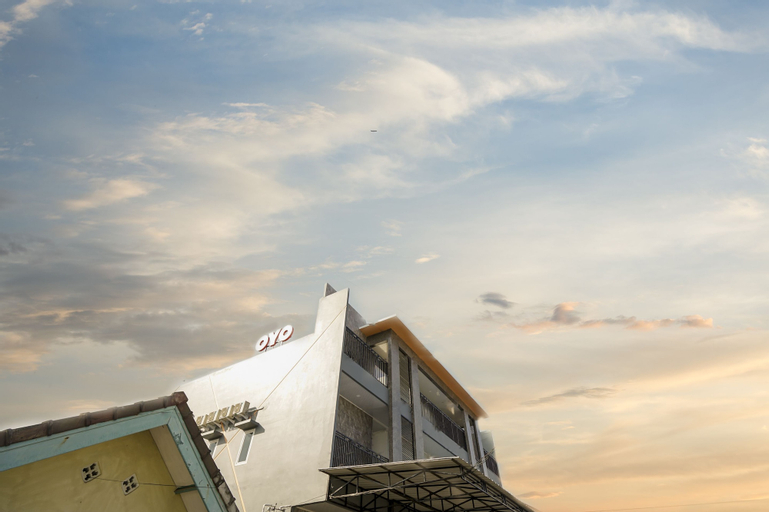 Exterior & Views 2, OYO 945 Mega Kost 2, Palembang