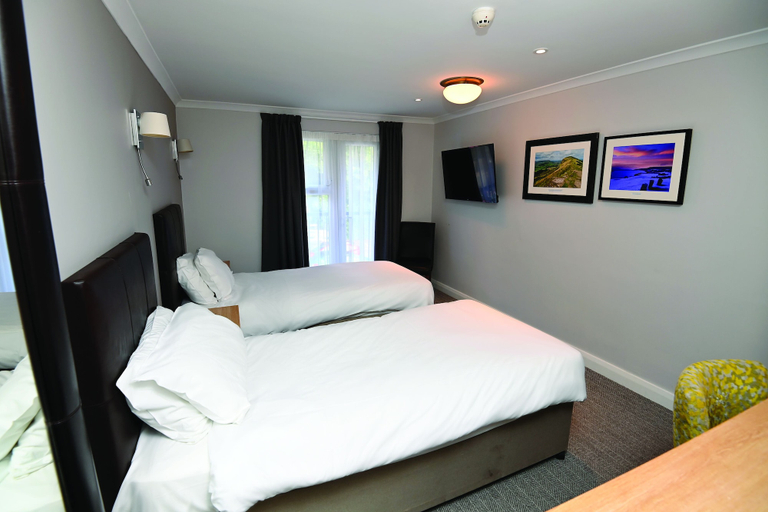 Bedroom 2, Lamb & Flag, Monmouthshire