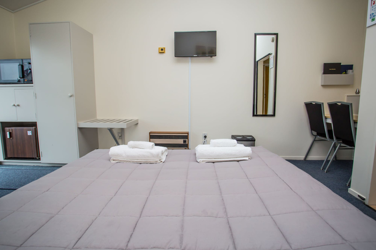 Bedroom 3, The Coast Motel, Timaru
