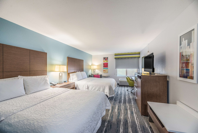 Bedroom 3, Hampton Inn Oakland-Hayward, Alameda