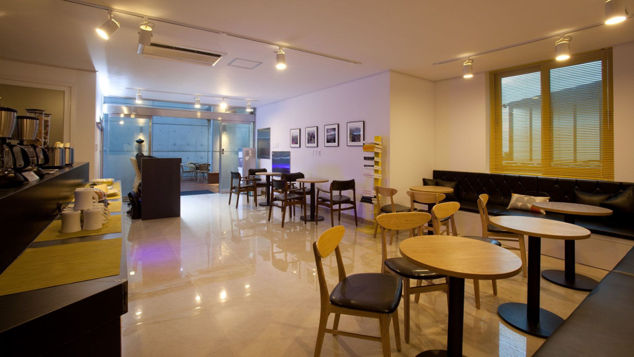 Food & Drinks 5, The Marine Pool Villa, Pohang