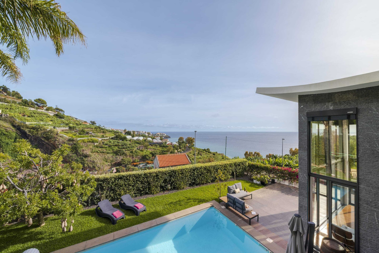 Sport & Beauty 4, Pool, sun and sea View - Villa das Quebradas, Funchal