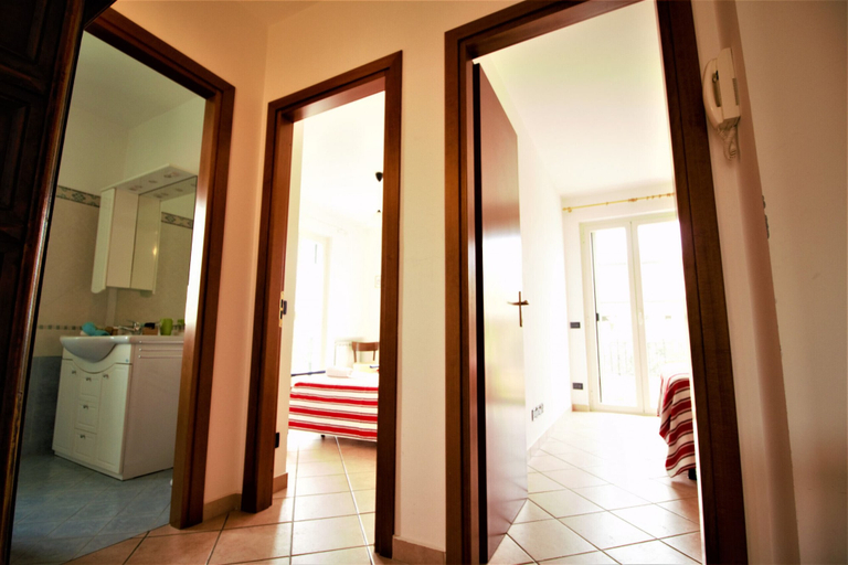 Bathroom 3, Holidaycasa Villa Iolanda - Piu Spazio piu Privacy, Latina
