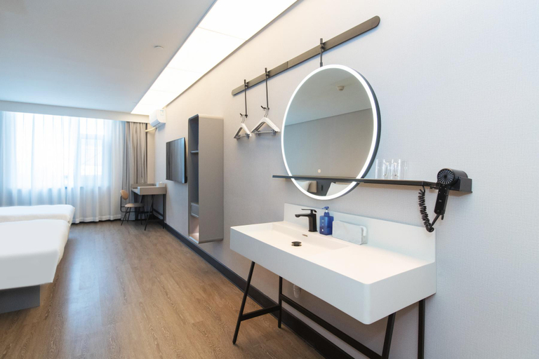 Bathroom 4, Hanting Hotel Zhangjiakou Zhangbei County Government, Zhangjiakou