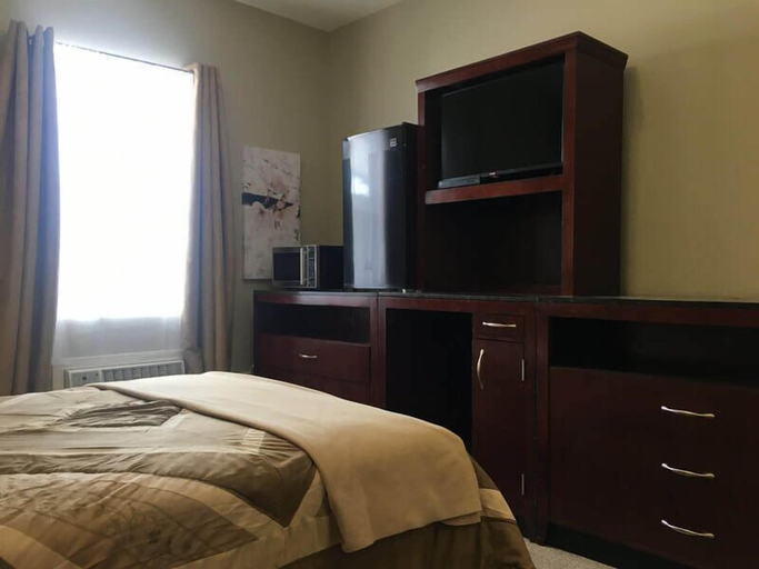 Bedroom 2, Whitefish Corporate Residence, Greater Sudbury