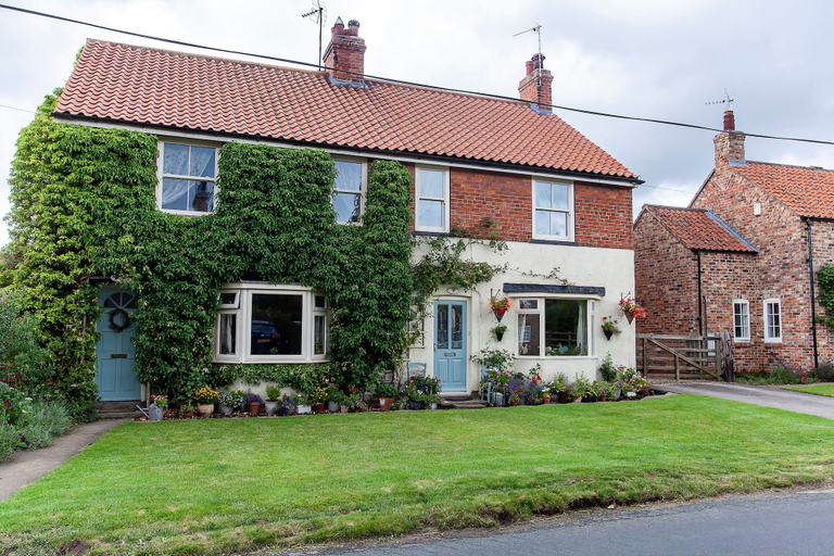 Exterior & Views, The Cherries, York
