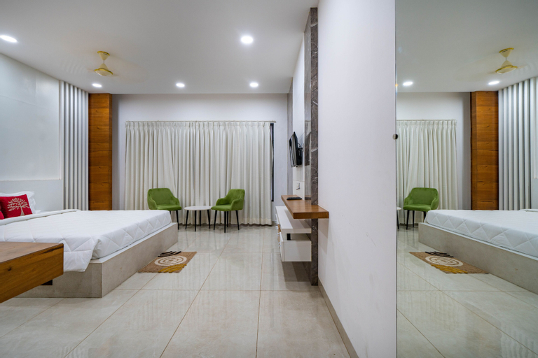 Bedroom 4, Hylife Hotel and Convention, Adilabad
