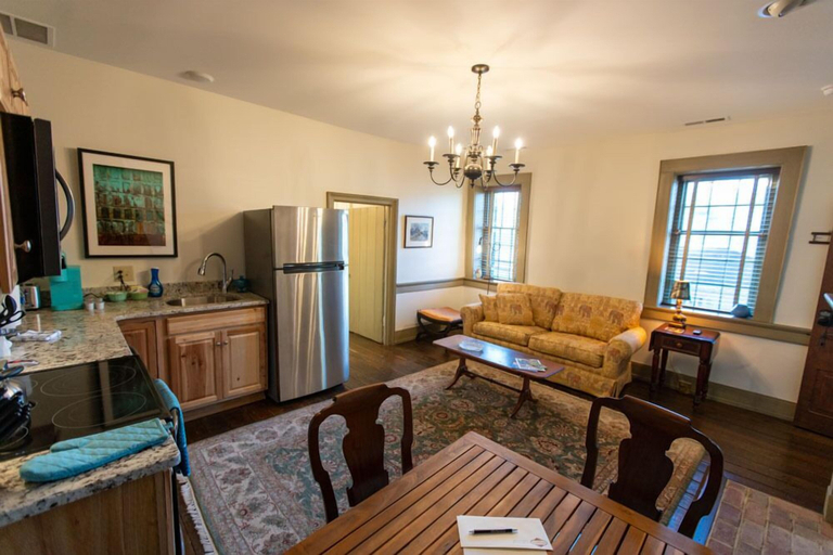 Others 5, Thomas Rose Inn, Greenbrier
