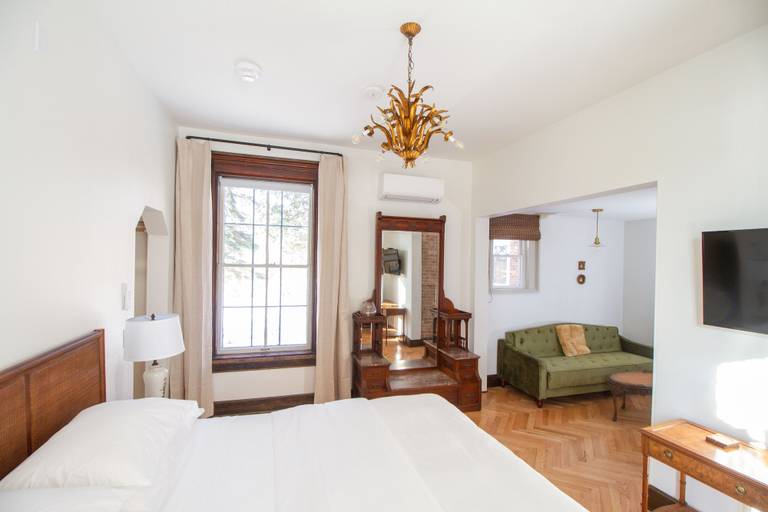 Bedroom 2, Pert House, Saint Lawrence