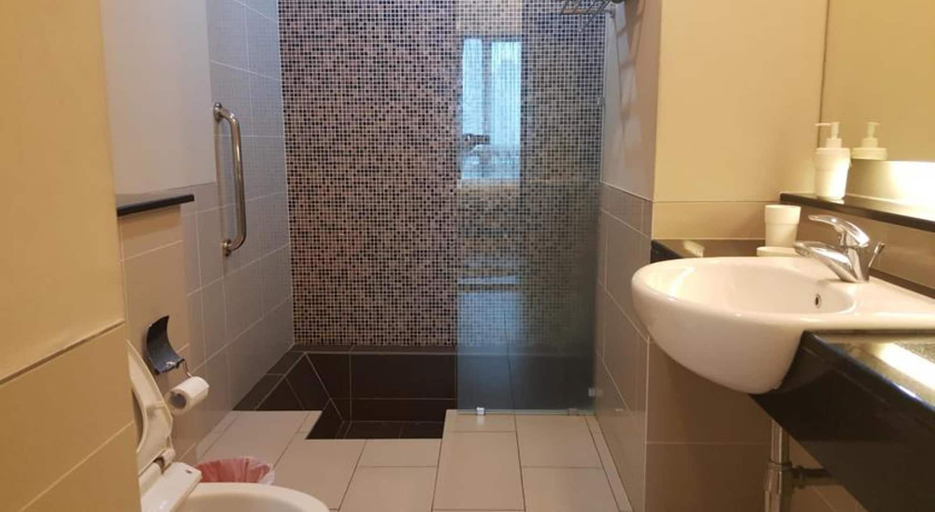 Bathroom 3, Swiss Garden Residence SS Suite, Kuala Lumpur