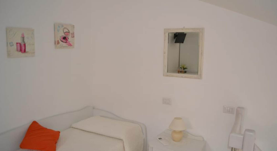 Bedroom 3, Al Centro Suites, Napoli