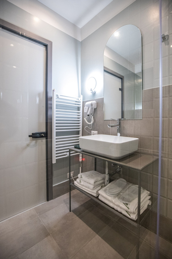 Bathroom 5, Allure Boutique Hotel, Tiranës