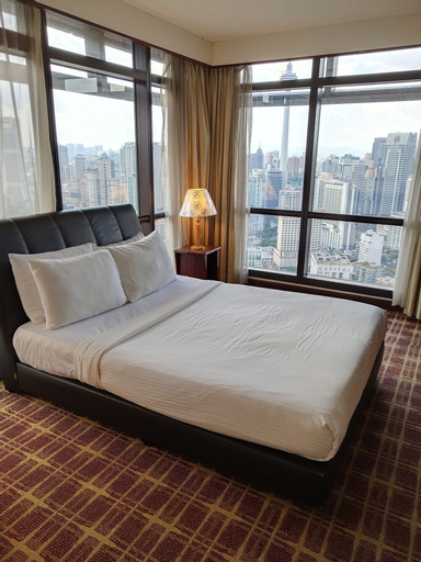 Bedroom 4, Famous Service Suites at Times Square, Kuala Lumpur