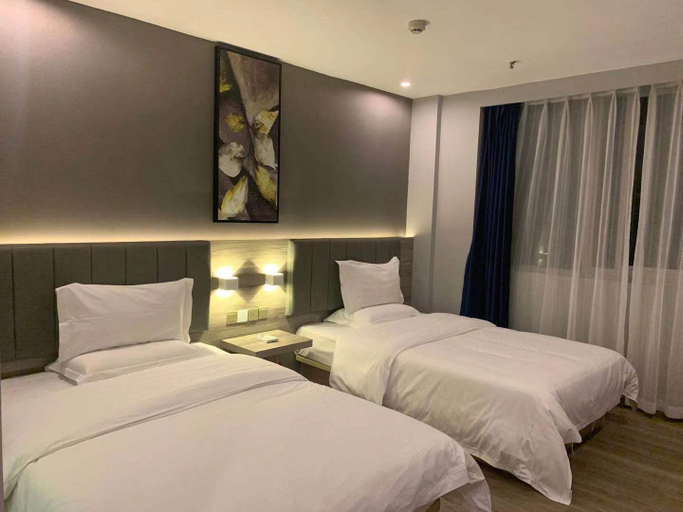 Bedroom 2, 7 Days Premium Hotel Chongqing Hongqihegou Light Rail Station, Chongqing