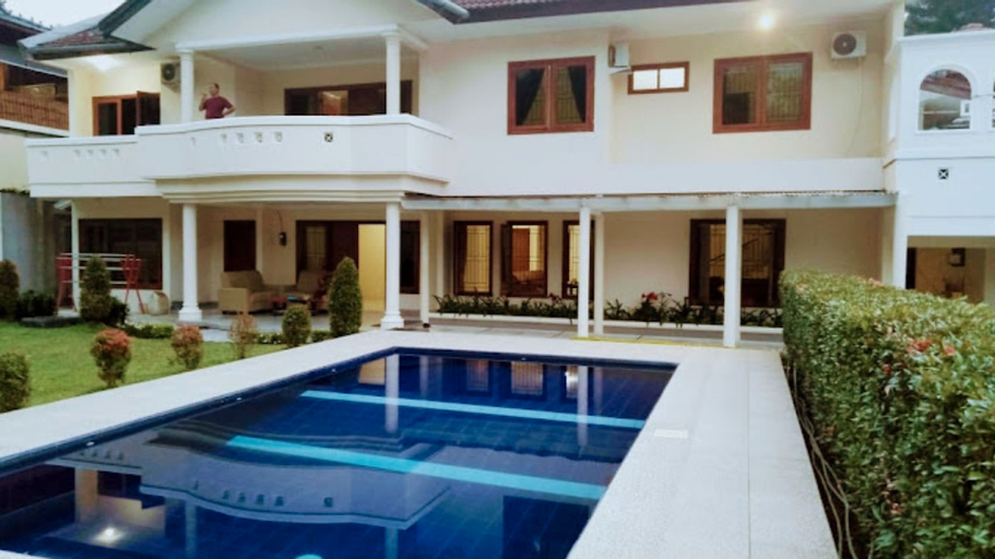 Villa Ramadhan Puncak, Bogor