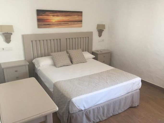 Bedroom 3, Hotel Almadrabeta, Cádiz
