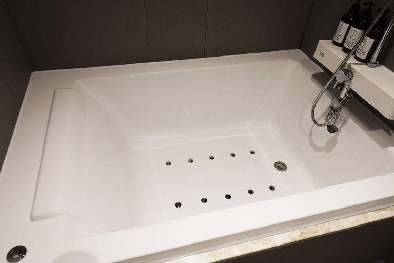Bathroom 4, Hotel Urban Brown, Daedeok