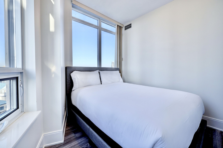 Bedroom 2, Grand Royal Condos -Mississauga SQ One, Peel