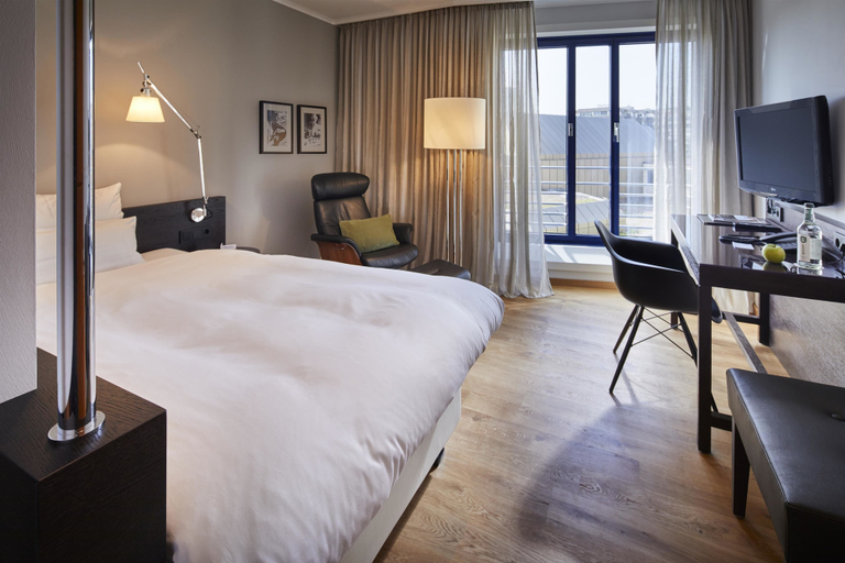 Bedroom 2, Parkhotel Pforzheim, Pforzheim