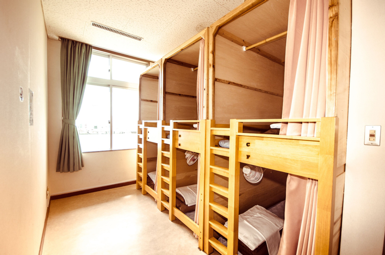 Bedroom 3, My Place - Hostel, Naha