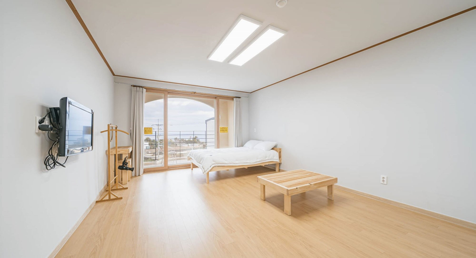 Bedroom 2, Today Seogwipo, Seogwipo