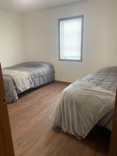 Bedroom, Dakota Sunset Resort, Benson