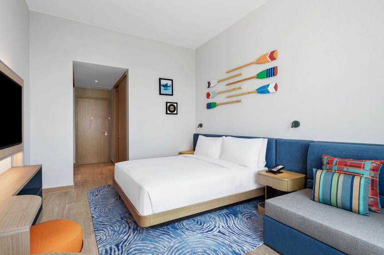 Bedroom 3, Hampton by Hilton Marjan Island, Ras Al Khaimah