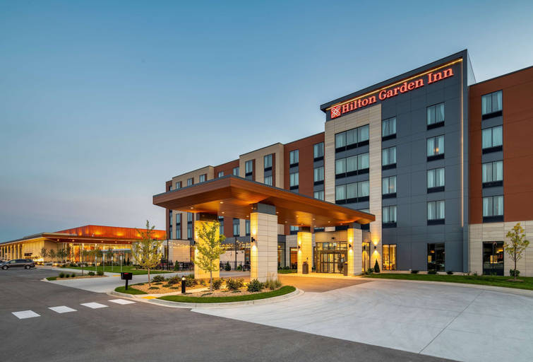 Hilton Garden Inn Milwaukee Brookfield Conference Center, WI, Waukesha