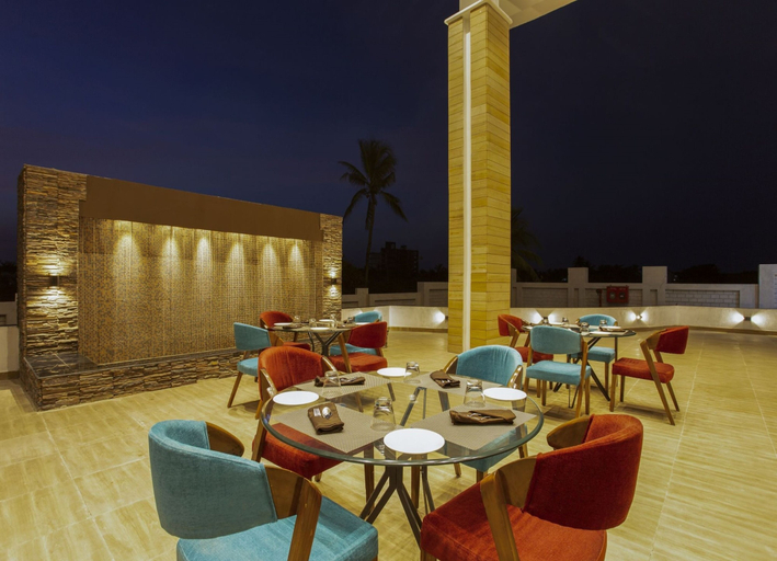 Food & Drinks 5, Sarovar Portico Somnath, Gir Somnath