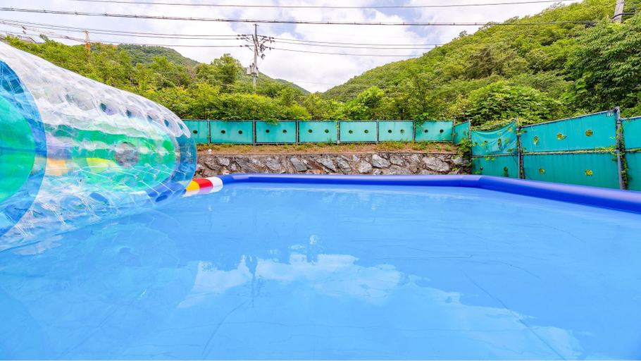Others 5, Gapyeong Chello Pensiontel, Gapyeong