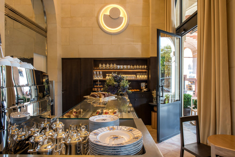 Food & Drinks 5, Cour des Vosges - Evok Collection, Paris