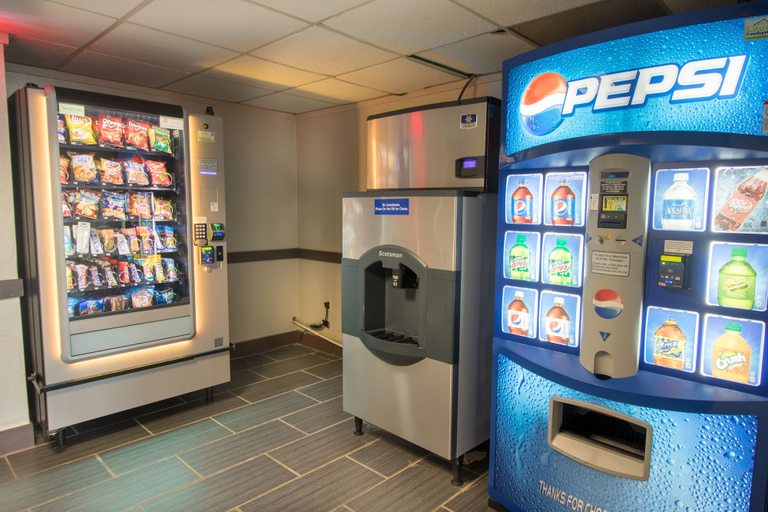 Food & Drinks 4, Motel 6 Clarion, PA, Clarion