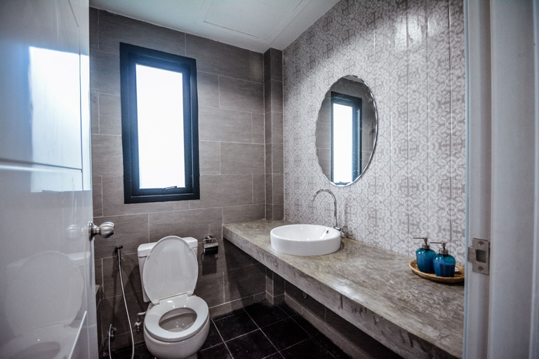 Bathroom 4, Evergreen Kohchang Resort, Koh Chang