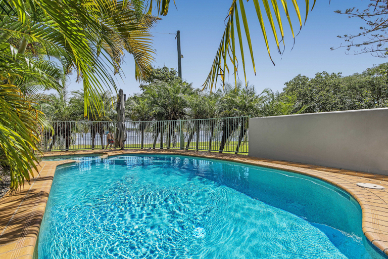 Sport & Beauty 4, Reflections Holiday Apartments, Maroochy - Maroochydore