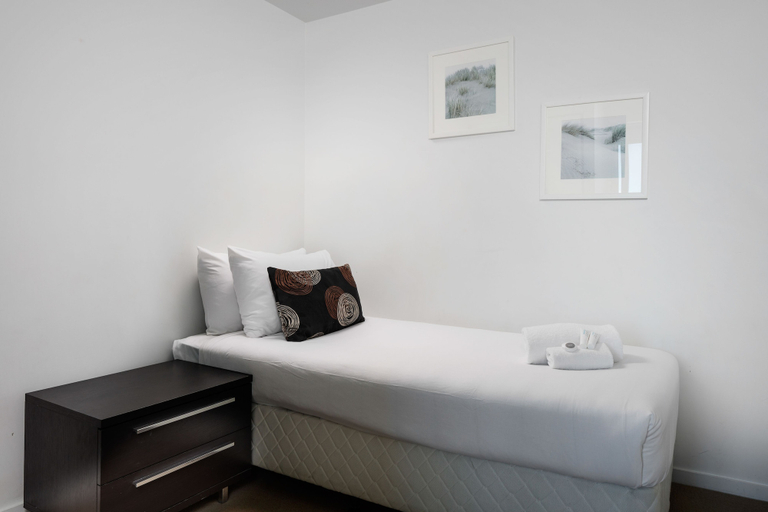 Bedroom 3, Holborn at Central, City