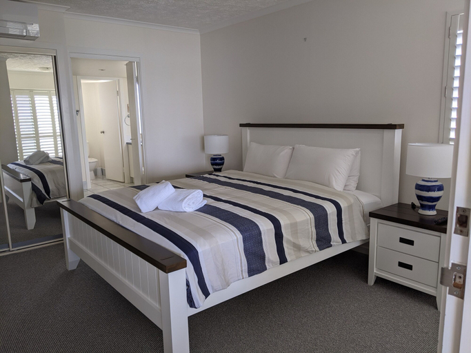 Bedroom 2, Moorings Beach Resort, Caloundra - Caloundra S.