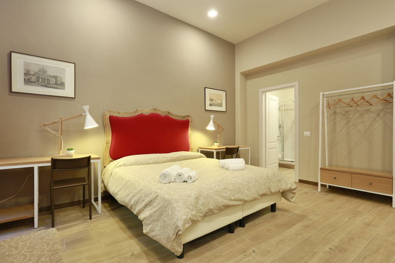 Bedroom 4, Tornabuoni Boutique, Florence