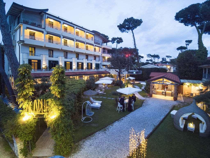 Hotel Acapulco, Lucca