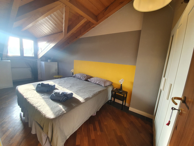 Room 5, Casa Van Nuf, Torino