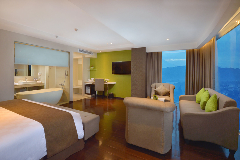 Bedroom 28