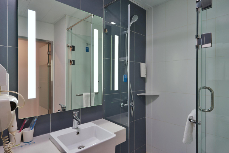 Bathroom 3, Hanting Hotel Langfang Convention Center, Langfang