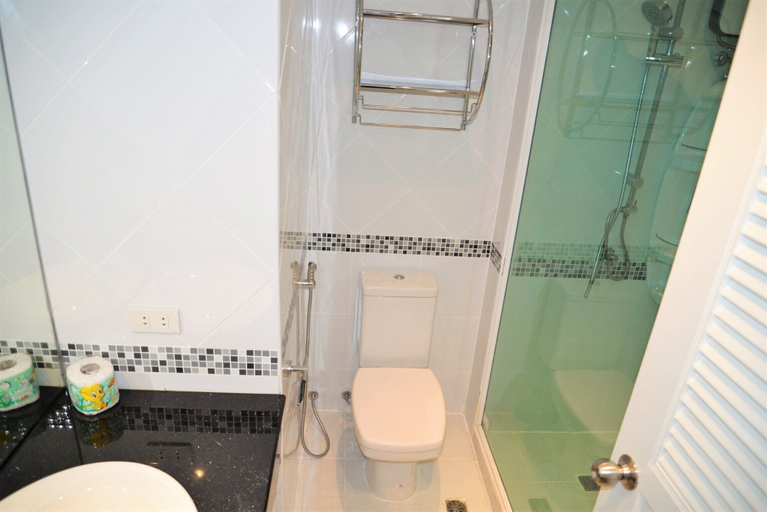 Bathroom, Stylish 2 bed Condo Jomtien, Pattaya