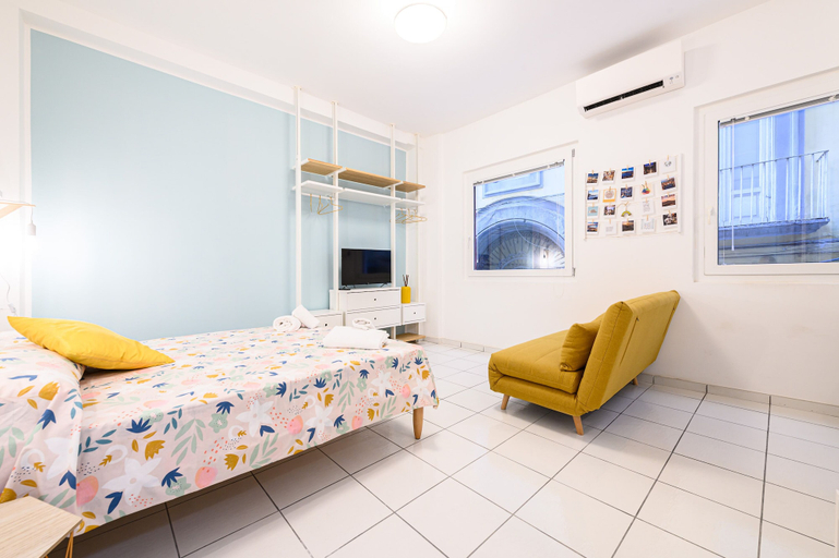 Bedroom 4, Via S Liborio - 1 Piano, Napoli