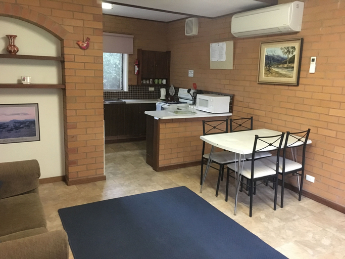 Ovensview On Riverside, Alpine - East